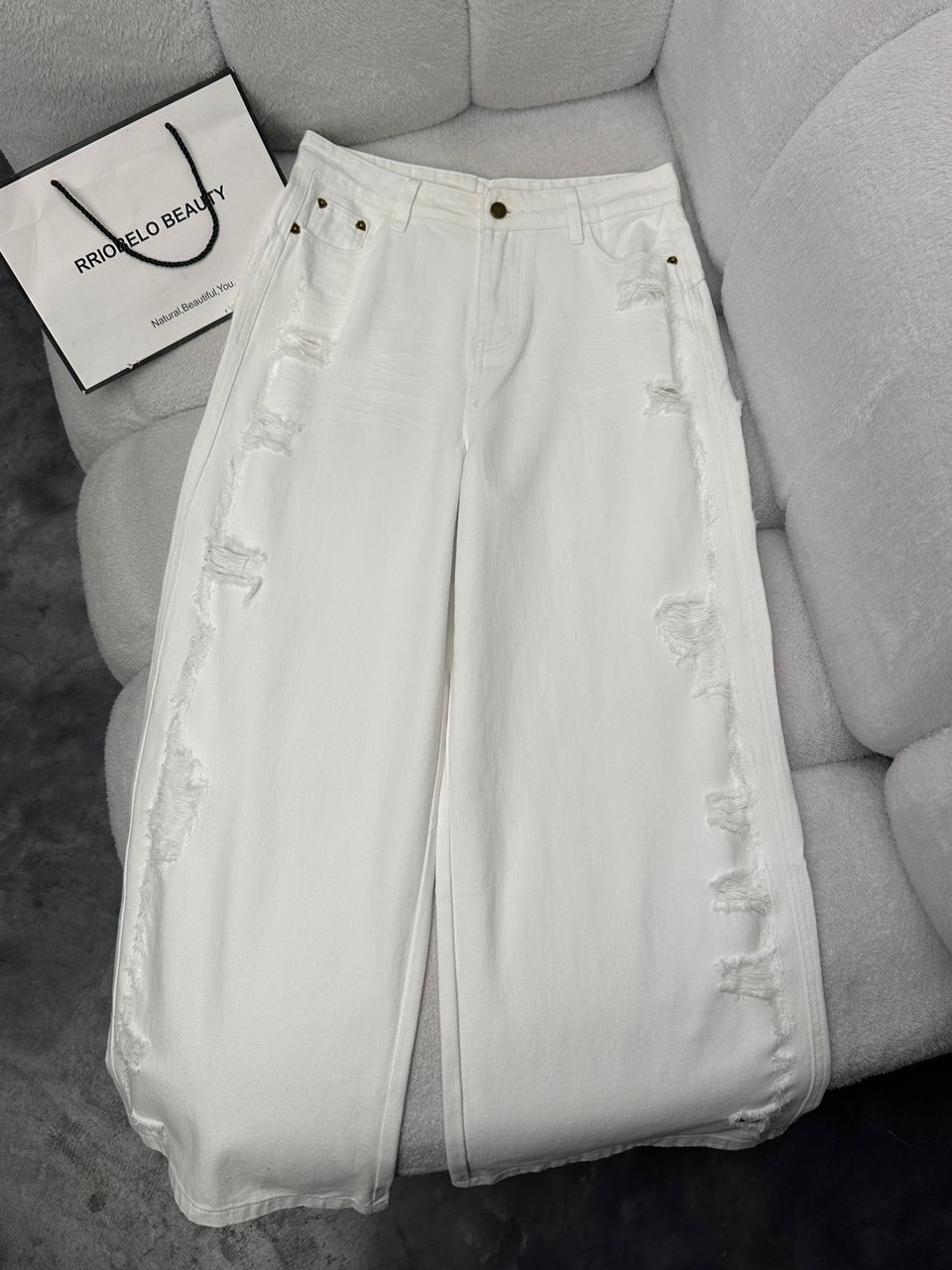 WhatsApp Image 2025-11-11 at 21.08.31_97373c55