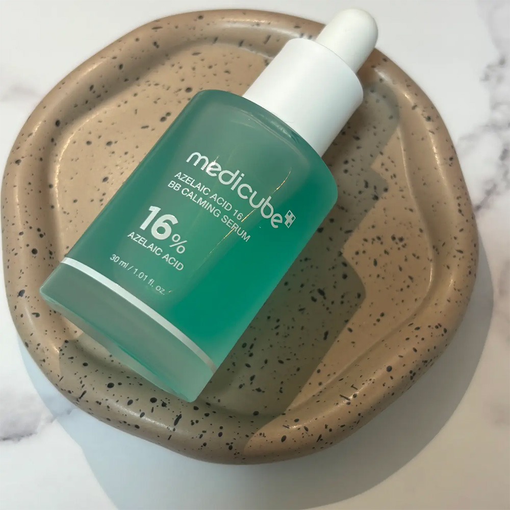 Medicube-Azelaic-Acid-16-BB-Calming-Serum-3